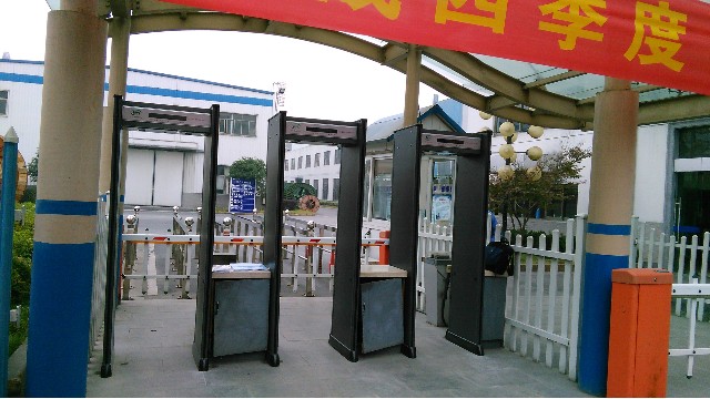 金屬防盜安檢門-免費來樣測試，節(jié)省80%安保工資支出【探天下】